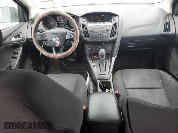 2018 Ford Focus SE z VIN 1FADP3F2XJL249158, wystawiony jako Copart lot #47930695 z przebiegiem 160 765 mil mil oraz Czysty tytuł • Clean title. Historia ofert i sprzedaży dostępna na DreamBid. Obrazek 8.