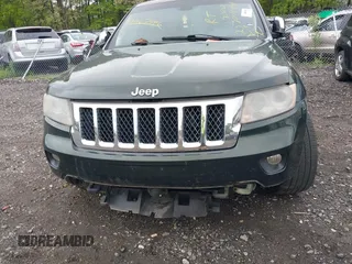 2011 Jeep Grand Cherokee Overland with VIN 1J4RR6GG9BC635930, listed as a IAAI auction lot 42267446 with Not provided miles and . Bid and sale history available at DreamBid. Image 11.