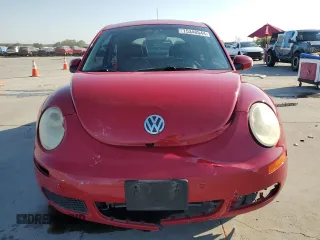 2010 Volkswagen New Beetle Coupe with VIN 3VWPG3AG7AM009409, listed as a Copart auction lot 75348544 with 133,790 mi miles and Clean Title. Bid and sale history available at carsss.com. Image 5.