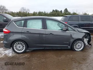 2015 Ford C-Max SEL with VIN 1FADP5BU0FL119996, listed as a IAAI auction lot 41336984 with 77,640 mi miles and . Bid and sale history available at DreamBid. Image 14.