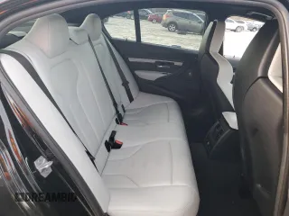 2018 BMW M3 with VIN WBS8M9C51J5J79567, listed as a Copart auction lot 81814643 with 33,364 mi miles. Bid and sale history available at carsss.com. Image 10.