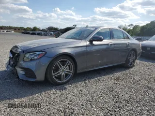 2020 Mercedes-Benz E 350 z VIN W1KZF8DB7LA834223, wystawiony jako Copart lot #52753775 z przebiegiem 30 808 mil mil oraz Szkoda całkowita • Salvage title. Historia ofert i sprzedaży dostępna na DreamBid. Obrazek 1.