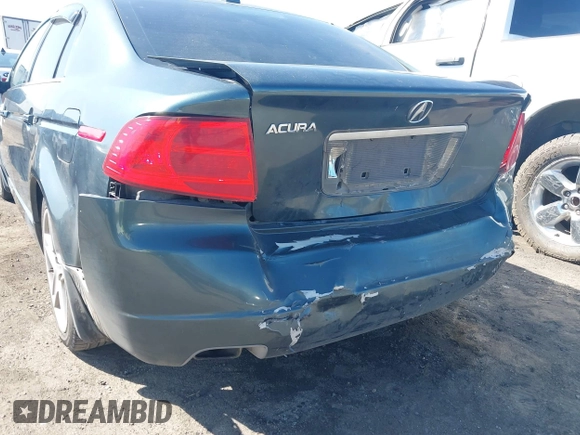 2004 Acura TL z VIN 19UUA66284A055680, wystawiony jako IAAI lot #42348545 z przebiegiem 246 979 mil mil oraz . Historia ofert i sprzedaży dostępna na DreamBid. Obrazek 6.
