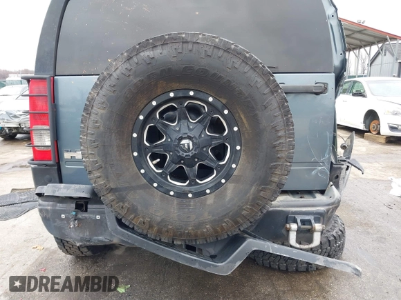 2006 Hummer H3 with VIN 5GTDN136768328477, listed as a IAAI auction lot 41503307 with 186,944 mi miles. Bid and sale history available at carsss.com. Image 17.