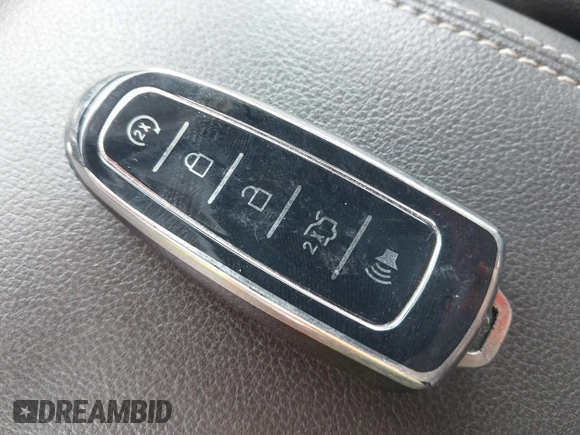 2015 Ford Escape Titanium с VIN 1FMCU0JXXFUB10676, выставлен на аукционе IAAI как лот 42412073 с пробегом 129 737 миль миль и . История ставок и продаж доступна на DreamBid. Изображение 11.