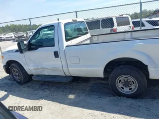 2015 Ford F-250 XL z VIN 1FTBF2A63FEA98829, wystawiony jako IAAI lot #41991193 z przebiegiem 183 806 mil mil oraz . Historia ofert i sprzedaży dostępna na DreamBid. Obrazek 14.