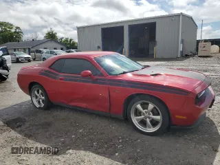 2012 Dodge Challenger R/T z VIN 2C3CDYBT4CH149958, wystawiony jako Copart lot #56369015 z przebiegiem 102 452 mil mil oraz Szkoda całkowita • Salvage title. Historia ofert i sprzedaży dostępna na DreamBid. Obrazek 4.