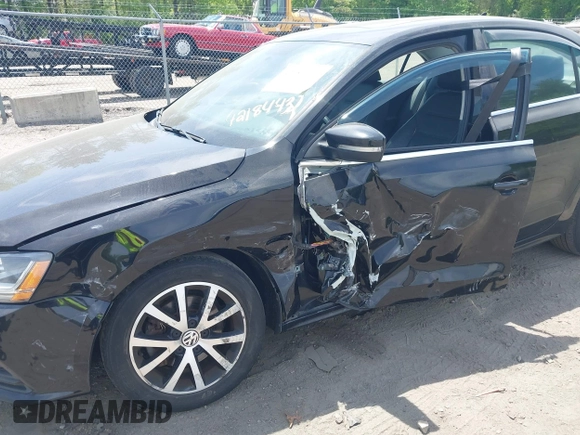 2017 Volkswagen Jetta SE with VIN 3VWDB7AJ8HM308177, listed as a IAAI auction lot 42184432 with 130,743 mi miles and . Bid and sale history available at DreamBid. Image 6.