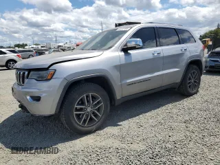 2018 Jeep Grand Cherokee Sterling z VIN 1C4RJEBGXJC159281, wystawiony jako Copart lot #61372155 z przebiegiem 132 693 mil mil oraz Szkoda całkowita • Salvage title. Historia ofert i sprzedaży dostępna na DreamBid. Obrazek 1.