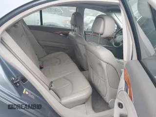 2006 Mercedes-Benz E 350 with VIN WDBUF56JX6A973322, listed as a IAAI auction lot 42184764 with 210,637 mi miles and . Bid and sale history available at carsss.com. Image 8.