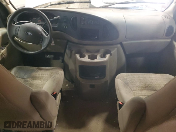 2003 Ford Econoline Passenger XL with VIN 1FMRE11LX3HB62226, listed as a Copart auction lot 45860925 with 308,385 mi miles and Non repairable. Bid and sale history available at DreamBid. Image 8.