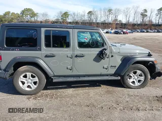 2022 Jeep Wrangler Unlimited Willys with VIN 1C4HJXDN2NW267658, listed as a IAAI auction lot 41858229 with 24,307 mi miles and . Bid and sale history available at DreamBid. Image 13.
