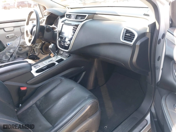 2018 Nissan Murano Platinum with VIN 5N1AZ2MH8JN160696, listed as a IAAI auction lot 41958133 with 66,193 mi miles. Bid and sale history available at carsss.com. Image 5.