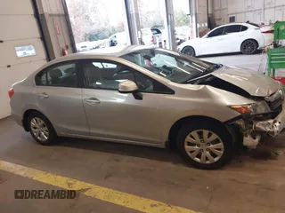 2012 Honda Civic LX с VIN 2HGFB2F54CH310009, выставлен на аукционе IAAI как лот 41527505 с пробегом 87 991 миль миль и . История ставок и продаж доступна на DreamBid. Изображение 13.