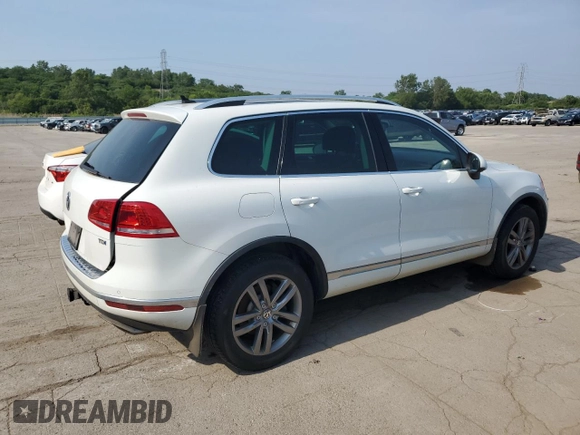 2016 Volkswagen Touareg Sport z VIN WVGEP9BPXGD005351, wystawiony jako Copart lot #60719065 z przebiegiem 133 674 mil mil oraz Czysty tytuł • Clean title. Historia ofert i sprzedaży dostępna na DreamBid. Obrazek 3.
