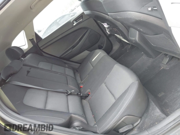 2017 Hyundai Tucson SE with VIN KM8J23A47HU536722, listed as a IAAI auction lot 42050171 with 101,092 mi miles and . Bid and sale history available at DreamBid. Image 8.
