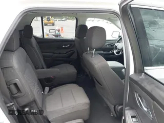 2020 Chevrolet Traverse LT Cloth z VIN 1GNERGKW3LJ127398, wystawiony jako IAAI lot #42161330 z przebiegiem 96 140 mil mil oraz . Historia ofert i sprzedaży dostępna na DreamBid. Obrazek 8.