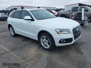 2016 Audi Q5 Premium with VIN WA1C2AFPXGA082612, listed as a IAAI auction lot 41545285 with 92,528 mi miles. Bid and sale history available at carsss.com. Image 1.