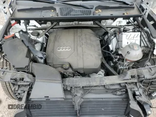 2021 Audi Q5 Premium with VIN WA1AAAFY0M2002856, listed as a Copart auction lot 45542955 with 40,558 mi miles and Salvage Title. Bid and sale history available at carsss.com. Image 12.