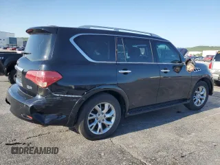 2013 Infiniti QX56 z VIN JN8AZ2NF5D9530196, wystawiony jako Copart lot #53971205 z przebiegiem 188 608 mil mil oraz Czysty tytuł • Clean title. Historia ofert i sprzedaży dostępna na DreamBid. Obrazek 3.