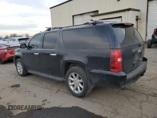 2008 Chevrolet Suburban LT w/3LT with VIN 1GNFK16318J239338, listed as a Copart auction lot 42444485 with 222,230 mi miles and Salvage Title. Bid and sale history available at carsss.com. Image 2.