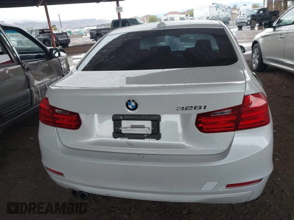 2013 BMW 3 Series 328i with VIN WBA3A5G56DNP21292, listed as a IAAI auction lot 41744463 with 1 mi miles. Bid and sale history available at carsss.com. Image 15.