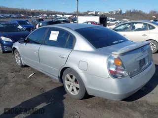 2003 Nissan Altima S with VIN 1N4AL11D03C283723, listed as a IAAI auction lot 42045831 with 88,330 mi miles. Bid and sale history available at carsss.com. Image 3.