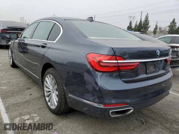 2016 BMW 7 Series 740i with VIN WBA7E2C52GG504213, listed as a Copart auction lot 53120313 with 55,933 mi miles. Bid and sale history available at carsss.com. Image 2.