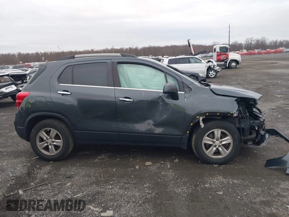 2018 Chevrolet Trax LT with VIN KL7CJLSBXJB681703, listed as a IAAI auction lot 41014802 with 161,690 mi miles. Bid and sale history available at carsss.com. Image 13.