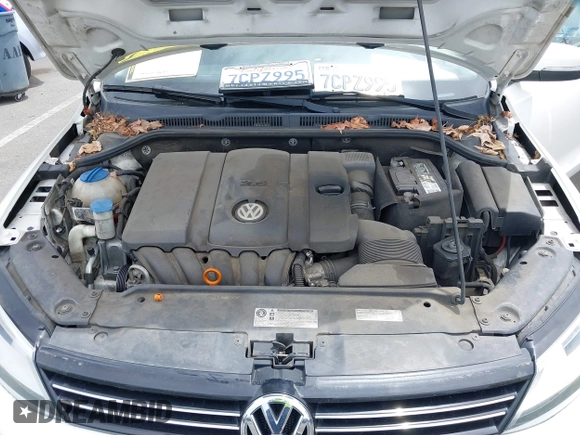 2013 Volkswagen Jetta SE with VIN 3VWDP7AJ8DM408355, listed as a IAAI auction lot 42229050 with 186,851 mi miles and . Bid and sale history available at DreamBid. Image 10.
