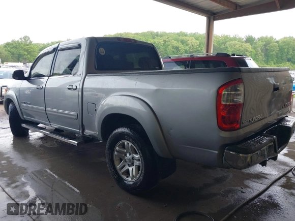2004 Toyota Tundra SR5 with VIN 5TBDT441X4S465903, listed as a IAAI auction lot 42111517 with 283,929 mi miles and . Bid and sale history available at DreamBid. Image 3.