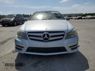2013 Mercedes-Benz C 250 with VIN WDDGJ4HB0DF995087, listed as a Copart auction lot 54379365 with 104,348 mi miles and Clean Title. Bid and sale history available at DreamBid. Image 5.
