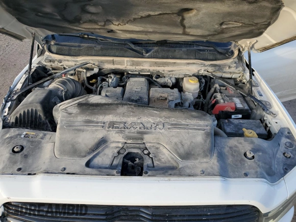 2019 Ram 2500 Laramie with VIN 3C6UR5NL0KG664229, listed as a Copart auction lot 84499384 with 146,725 mi miles and Salvage Title. Bid and sale history available at carsss.com. Image 13.