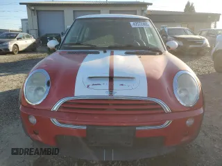2003 MINI Hardtop S with VIN WMWRE33433TD64067, listed as a Copart auction lot 42572405 with 182,294 mi miles and Salvage Title. Bid and sale history available at DreamBid. Image 5.