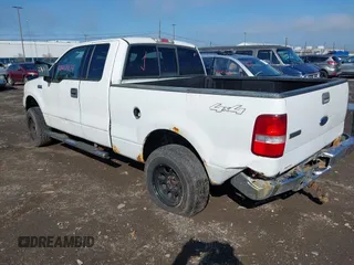 2004 Ford F-150 STX с VIN 1FTRX14W74NC09767, выставлен на аукционе IAAI как лот 42217474 с пробегом 153 606 миль миль и . История ставок и продаж доступна на DreamBid. Изображение 3.