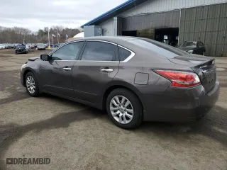 2015 Nissan Altima 2.5 S with VIN 1N4AL3AP0FC107359, listed as a Copart auction lot 48142245 with 133,060 mi miles and Non Repairable. Bid and sale history available at carsss.com. Image 2.