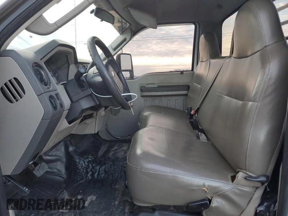 2008 Ford F-350 z VIN 1FDWF36508EC42956, wystawiony jako Copart lot #87328834 z przebiegiem 161 790 mil mil oraz Szkoda całkowita • Salvage title. Historia ofert i sprzedaży dostępna na DreamBid. Obrazek 7.