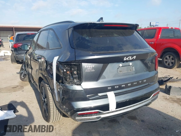 2022 Kia Sorento S with VIN 5XYRL4LC6NG118017, listed as a IAAI auction lot 42042953 with 36,978 mi miles and . Bid and sale history available at DreamBid. Image 3.