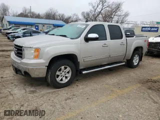 2008 GMC Sierra 1500 SLE1 with VIN 3GTEK13358G124445, listed as a Copart auction lot 43330055 with 152,375 mi miles and Salvage Title. Bid and sale history available at carsss.com. Image 1.