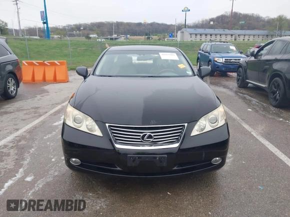 2009 Lexus ES 350 with VIN JTHBJ46G192320347, listed as a IAAI auction lot 41955969 with 140,711 mi miles. Bid and sale history available at carsss.com. Image 12.