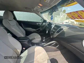 2012 Hyundai Veloster w/Gray Int с VIN KMHTC6AD6CU036826, выставлен на аукционе Copart как лот 48781135 с пробегом 169 498 миль миль и Чистый • Clean title. История ставок и продаж доступна на DreamBid. Изображение 5.