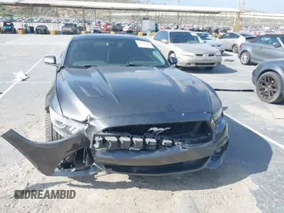 2016 Ford Mustang GT z VIN 1FA6P8CF1G5268563, wystawiony jako IAAI lot #42347765 z przebiegiem 89 217 mil mil oraz . Historia ofert i sprzedaży dostępna na DreamBid. Obrazek 6.