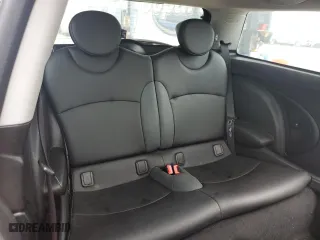 2010 MINI Cooper Hardtop with VIN WMWMF3C52ATZ63438, listed as a Copart auction lot 54424245 with 107,201 mi miles and Clean Title. Bid and sale history available at carsss.com. Image 10.