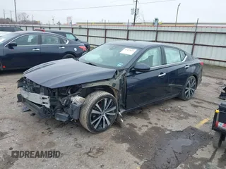 2020 Nissan Altima Platinum with VIN 1N4BL4FV1LC154526, listed as a IAAI auction lot 41423615 with 105,503 mi miles and . Bid and sale history available at carsss.com. Image 18.