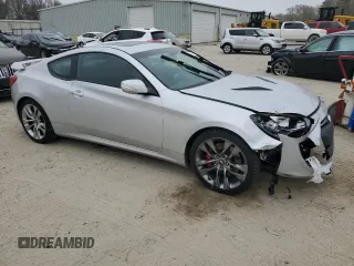 2016 Hyundai Genesis Coupe R-Spec with VIN KMHHU6KJ3GU132264, listed as a Copart auction lot 48354714 with 17,245 mi miles and Salvage title. Bid and sale history available at DreamBid. Image 4.