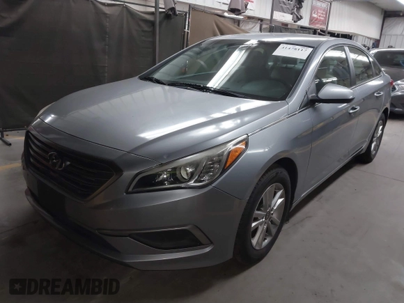 2017 Hyundai Sonata SE with VIN 5NPE24AFXHH489693, listed as a IAAI auction lot 41478117 with 115,043 mi miles. Bid and sale history available at carsss.com. Image 17.