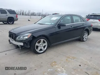 2014 Mercedes-Benz E-Class E 350 Sport with VIN WDDHF5KB2EA910687, listed as a IAAI auction lot 41576215 with 74,726 mi miles. Bid and sale history available at carsss.com. Image 18.