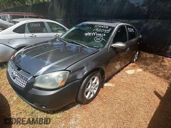 2005 Nissan Altima 3.5 SE with VIN 1N4BL11D25C101401, listed as a Copart auction lot 55040615 with 167,574 mi miles and Clean Title. Bid and sale history available at carsss.com. Image 10.