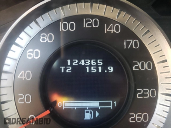 2012 Volvo XC70 T6 with VIN YV4902BZ7C1142890, listed as a Copart auction lot 61232062 with 124,365 mi miles and Salvage Title. Bid and sale history available at DreamBid. Image 8.