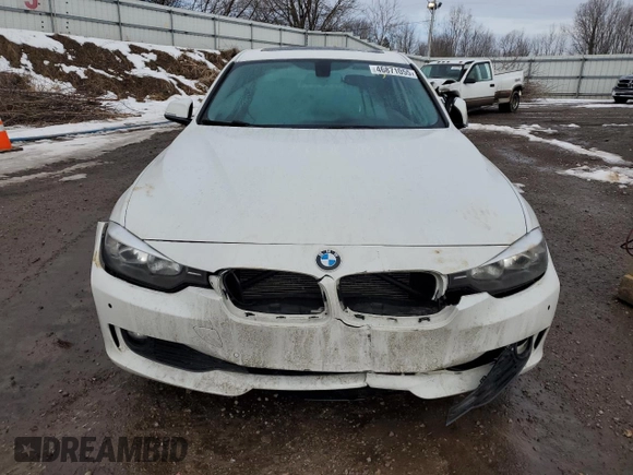 2015 BMW 3 Series 320i xDrive with VIN WBA3C3G54FNT51557, listed as a Copart auction lot 46871055 with 91,896 mi miles and Clean Title. Bid and sale history available at carsss.com. Image 5.